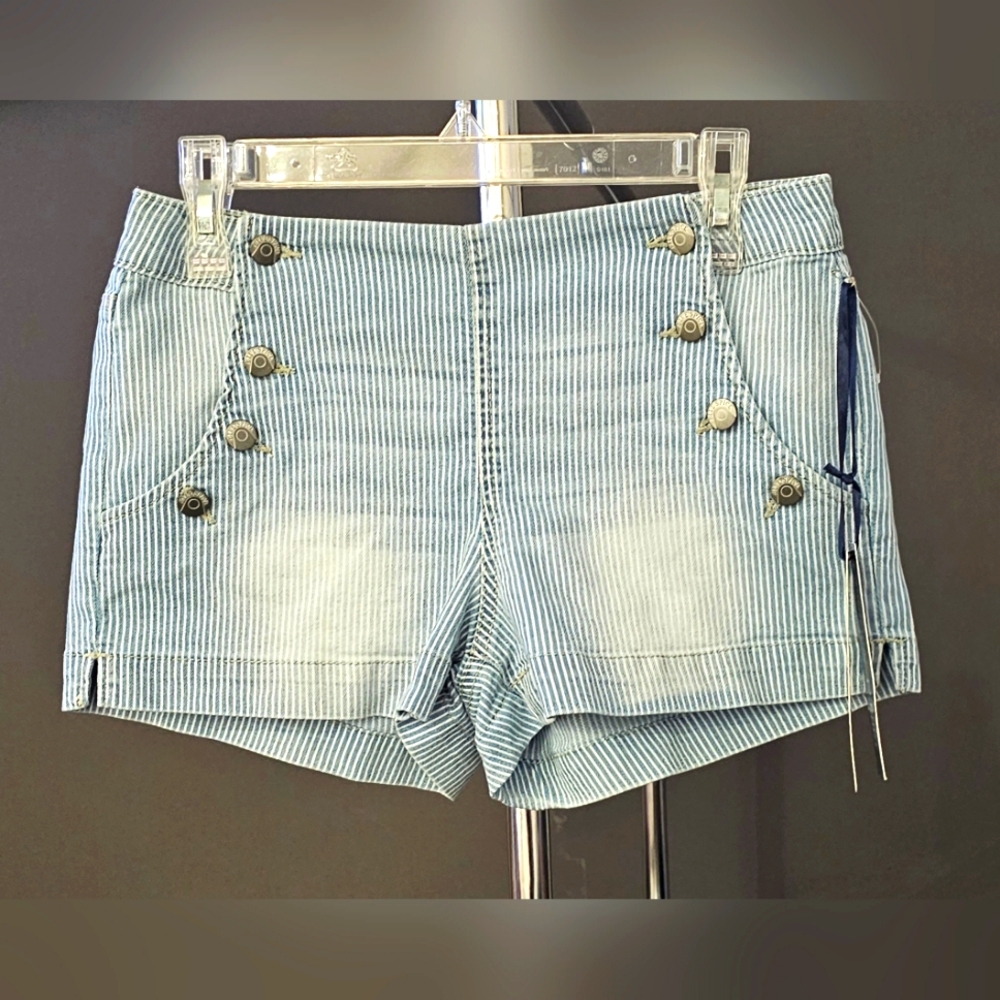 New Juniors Blue Spice High Waisted Stripped Shorts Size 5